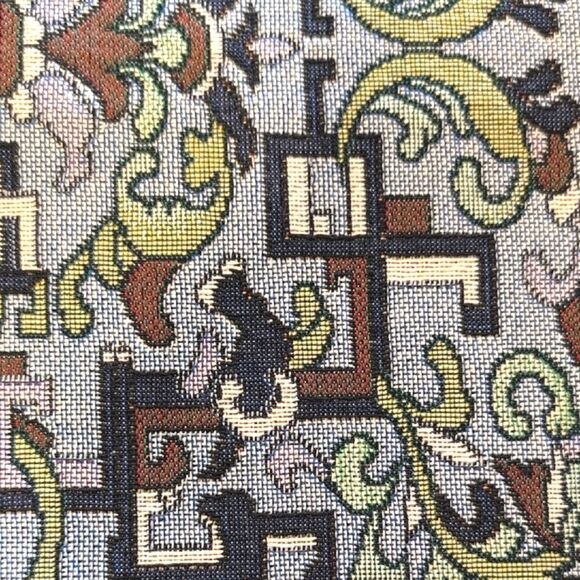 Rennie & Rose Collection Asian Ornament Woven Tapestry Table Runner Made In USA - Picture 6 of 8